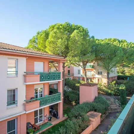 Un Havre De Paix Avec Balcon * Fréjus